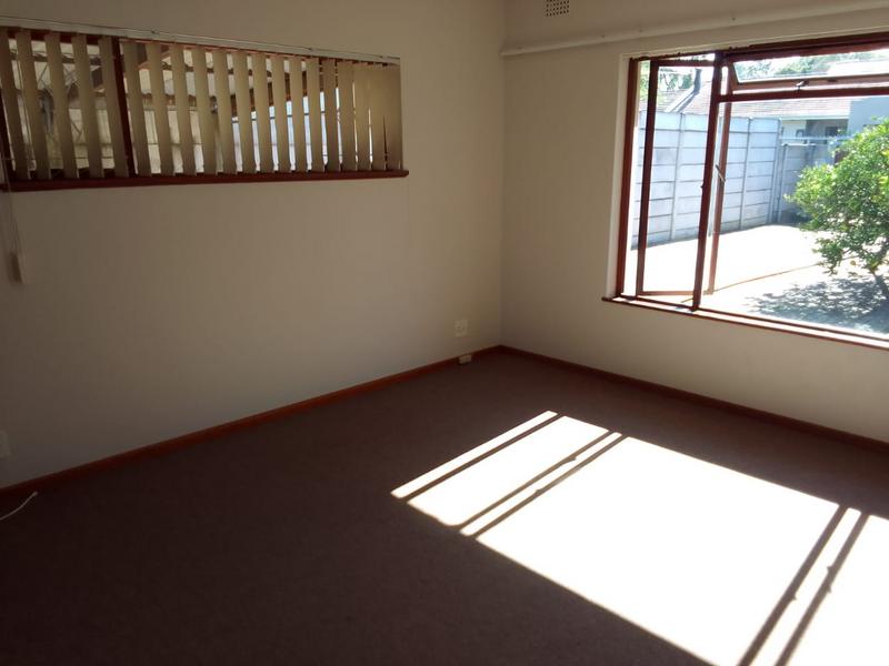 To Let 1 Bedroom Property for Rent in Durbanville Western Cape